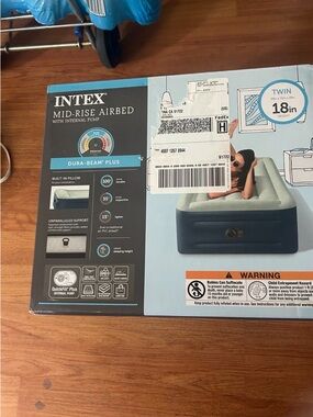 Intex Mid-Rise Airbed with Internal Pump - Twin 18in - Blue